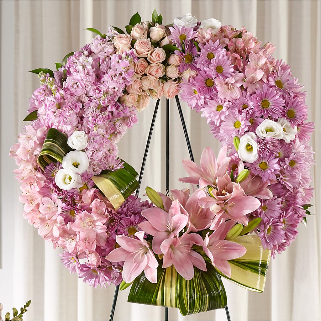 Gift of Warmth Wreath – Mano Florist, Dearborn Heights MI