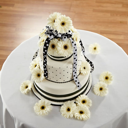 Simple Sophistication Cake Décor –  Mano Florist, Dearborn Heights MI